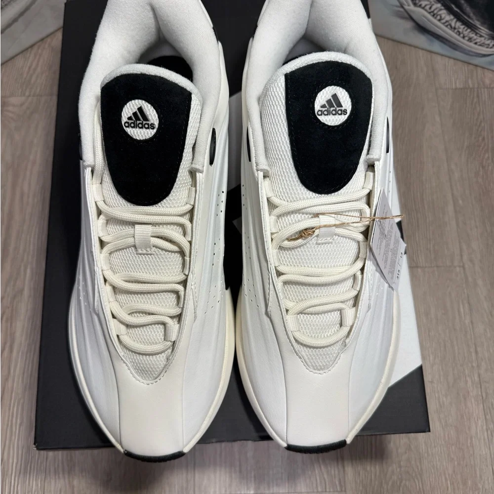 New Adidas Nova IIInfinity White/Blk Basketball Shoe Men Size 13.5, 14.5, 15, 16